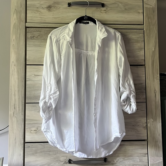 Velvet Heart Long Sleeve Button Down - Picture 3 of 6